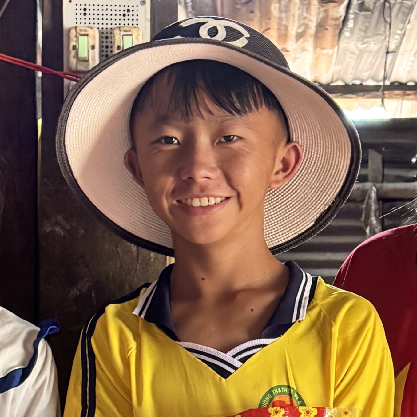 Cùng Em Lớn | MTQ đồng hành dài hạn cùng em Long (3 tháng tiếp theo)